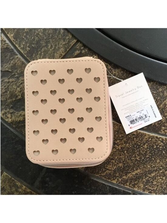LC Lauren Conrad Handbags - Lauren Conrad Travel Jewelry Box peachy pink with rose gold zipper